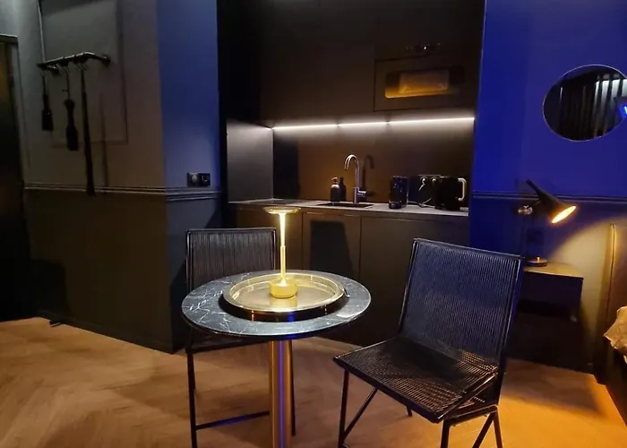 Love Room